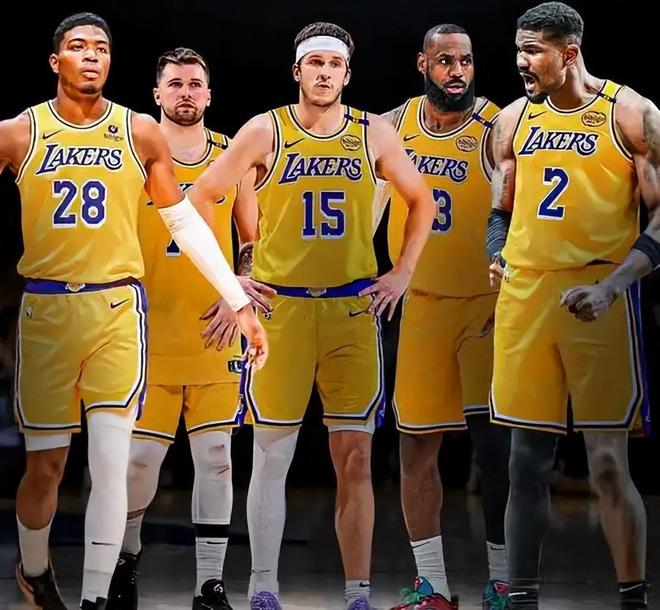 湖人5年2.4亿续约里夫斯 詹姆斯离队引争议