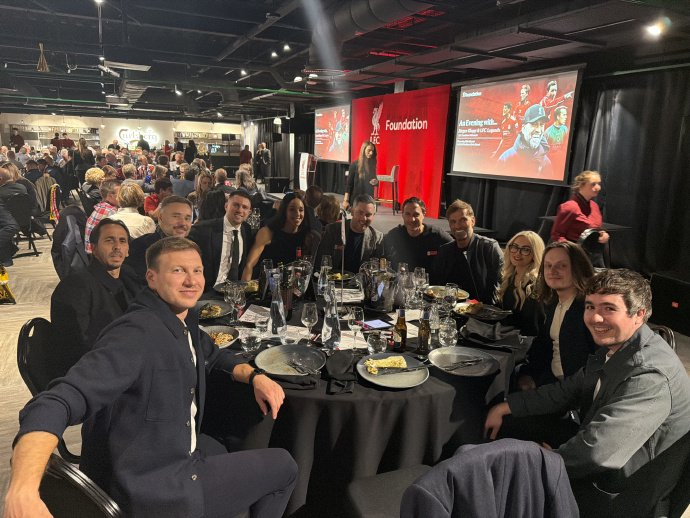 克洛普重返安菲尔德力挺斯洛特，利物浦面临赛