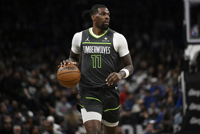 活塞双核爆发轻取森林狼，双位数领先奠定胜局